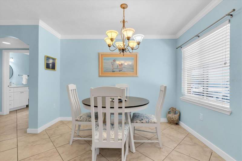 2 bedroom Condo - Hotel at 19417 Gulf Boulevard #E103, Barefoot Beach Resort Of Indian Shores, Indian Rocks Beach — photo 3