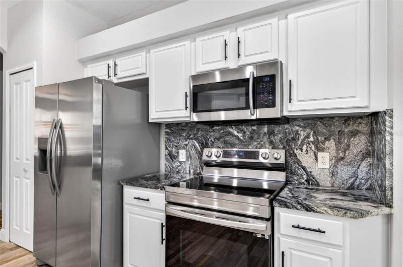 3 bedroom Single Family Residence at 10024 Coldwater Loop, Asbel Crk Ph 3, Land O Lakes — photo 4