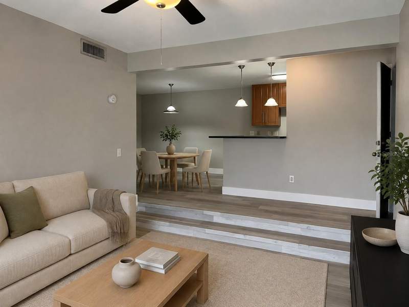 155 N PEARL LAKE CAUSEWAY #104 home for sale in Cove at Pearl Lake