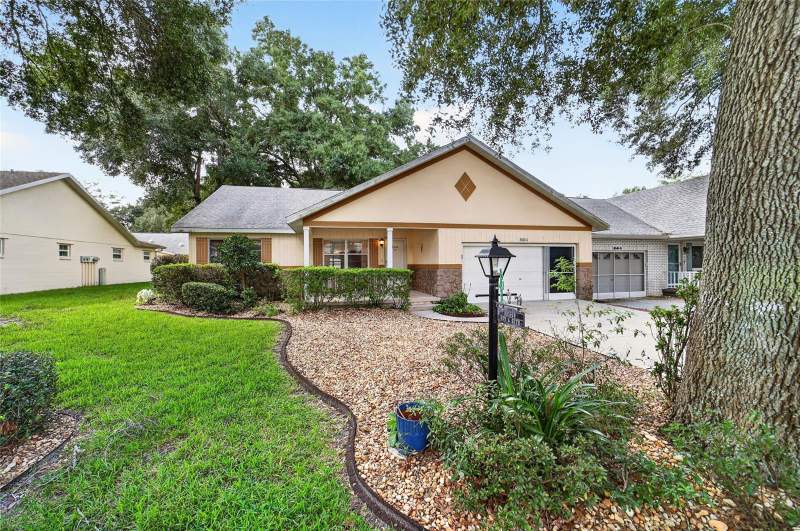 2 bedroom Villa at 8540 SW 90th Place #A, On Top Of The World, Ocala — photo 3