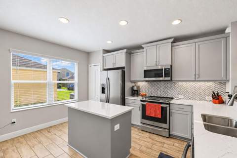 3820 Shimmering Oaks Drive, Parrish FL - photo 14 of 73