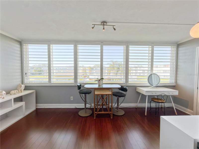 1 bedroom Condominium at 8100 Dr Martin Luther King Jr Street #202, Gateway Square Apts, St Petersburg — photo 4