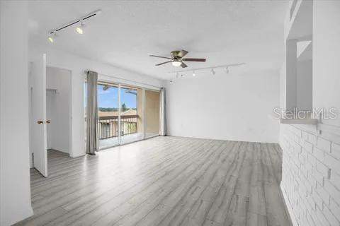 1 bedroom Condominium at 564 Orange Drive #40, Sandy Cove, Altamonte Springs — photo 3