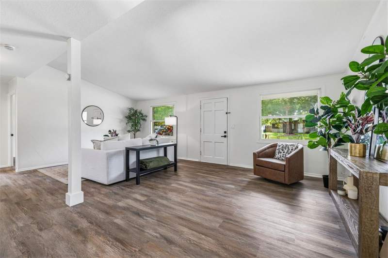 3 bedroom Single Family Residence at 10408 Ventura Avenue, Clair Mel City Unit 51, Tampa — photo 4