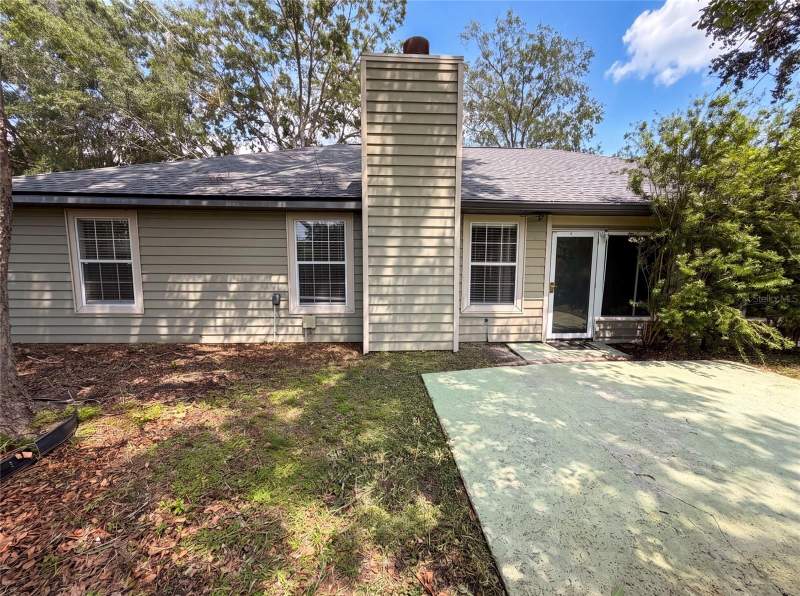 4 bedroom Single Family Residence at 944 NW 87th Drive, Eagle Point Cluster Ph 3, Gainesville — photo 5