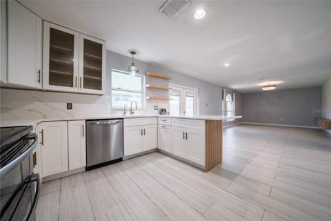 3209 Romaine Court, Orlando FL - photo 8 of 46