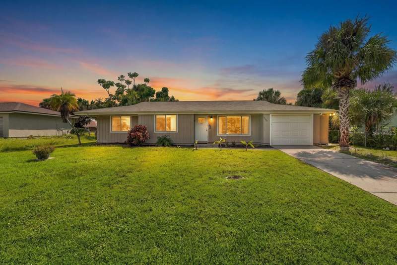 3 bedroom Single Family Residence at 18663 Kerrville Circle, Port Charlotte Sec 079, Port Charlotte — photo 3