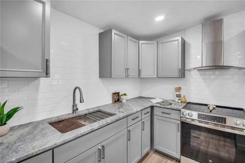 193 Blue Marlin Drive, Oldsmar FL - photo 17 of 41