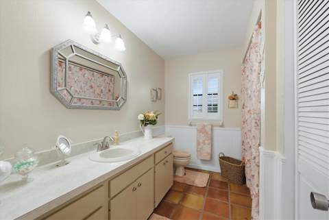 7963 N Leewynn Drive, Sarasota FL - photo 22 of 44