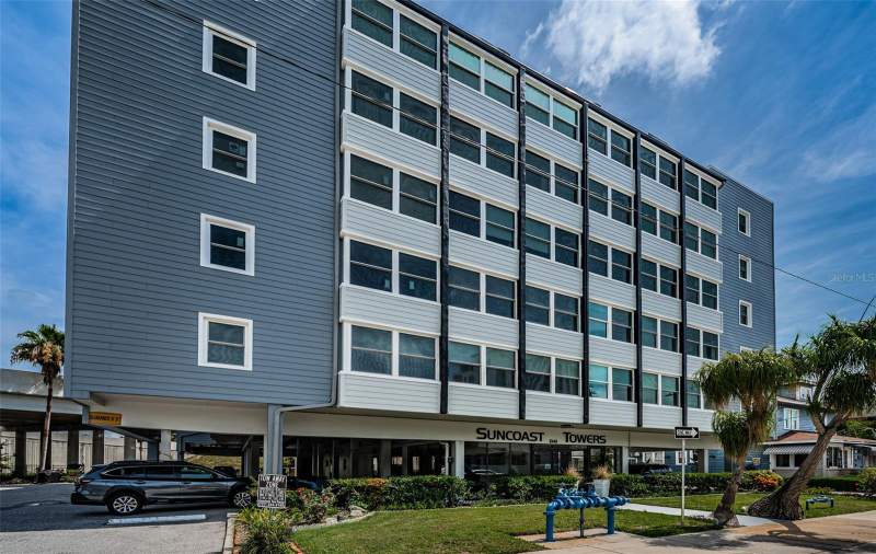 Suncoast Towers Apartments Co-Op