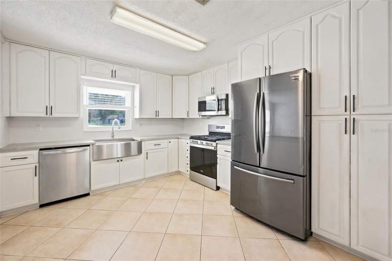 3 bedroom Single Family Residence at 3807 SE 8th Street, Virginia Heights, Ocala — photo 4