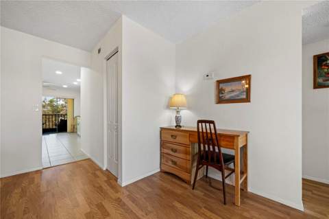 4910 Bay Street #311, St Petersburg FL - photo 8 of 48