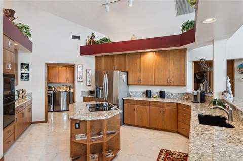 2617 Butler Bay Drive, Windermere FL - photo 11 of 36