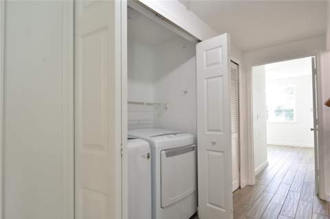 3396 Parkchester Square Boulevard #104, Orlando FL - photo 7 of 32