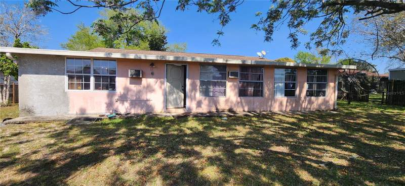 4 bedroom Single Family Residence at 29 Oak Loop, Silver Spgs Shores Un 43, Ocala — photo 2