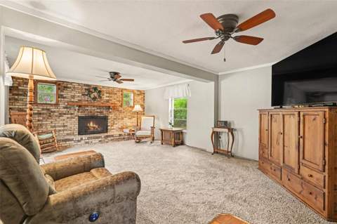 10308 N Oakleaf Avenue, Tampa FL - photo 6 of 6
