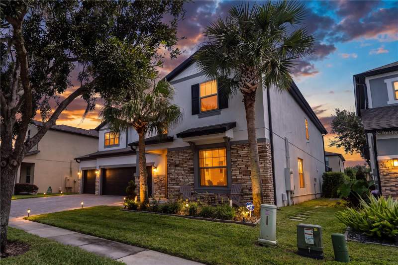 4 bedroom Single Family Residence at 9465 Prince Harry Drive, Royal Legacy Estates, Orlando — photo 2