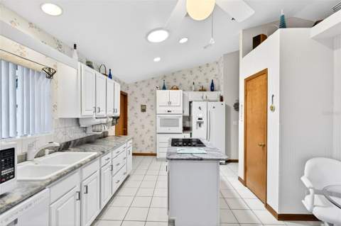 64 Bahia Trace Circle, Ocala FL - photo 12 of 29