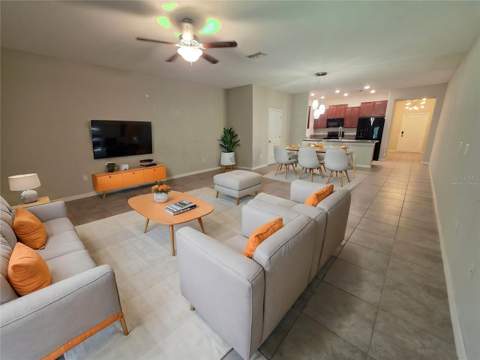 10676 Lake Montauk Drive, Riverview FL - photo 7 of 32