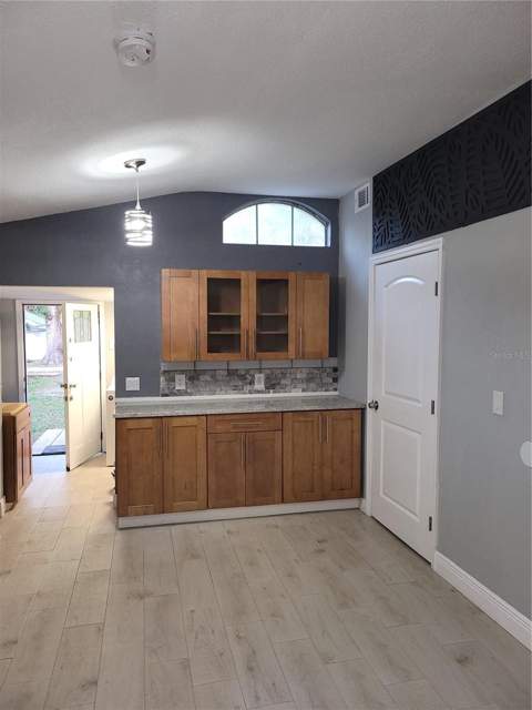 5548 11th Street, Zephyrhills FL - photo 17 of 99