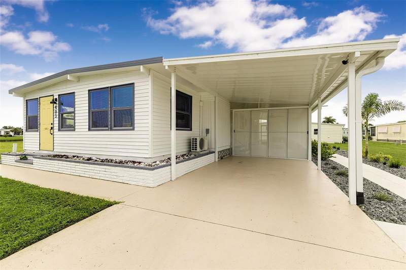 2 bedroom Manufactured Home at 403 Vivar, La Casa Mhp Co-Op, North Port — photo 4