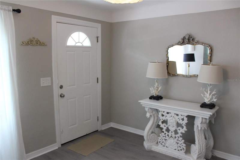 4 bedroom Single Family Residence at 6014 Cedar Street, Edgemoor Estates, St Petersburg — photo 3