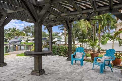 4051 14th Street, St Petersburg FL - photo 9 of 56