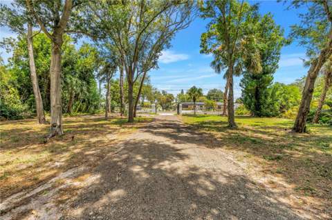 2280 Pinellas Point Drive, St Petersburg FL - photo 6 of 6