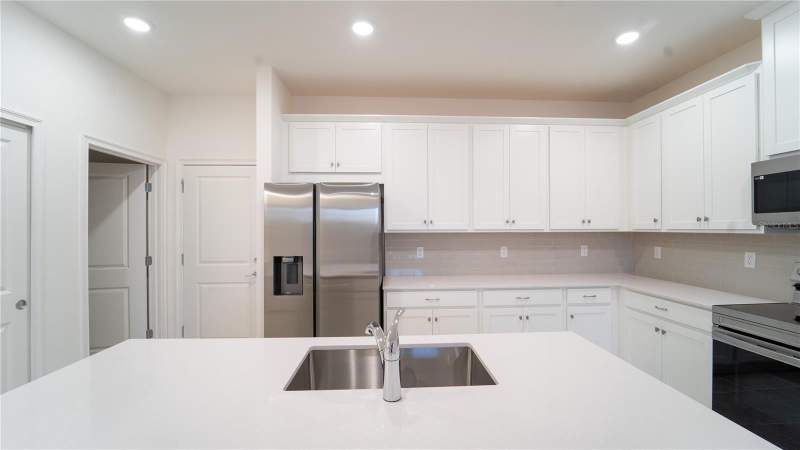 3 bedroom Townhouse at 4887 Cross Prairie Parkway, Havenfield At Cross Prairie, St Cloud — photo 5