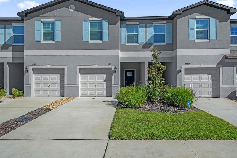 32201 POWDERPUFF MIMOSA DRIVE home for sale in Mirada Townhomes