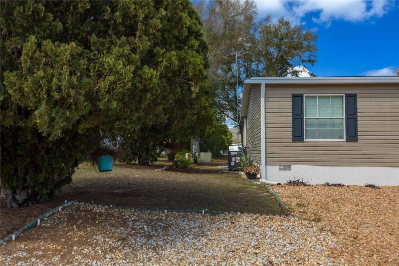 3 bedroom Manufactured Home at 8144 Weatherford Avenue, Brookridge Comm, Brooksville — photo 5