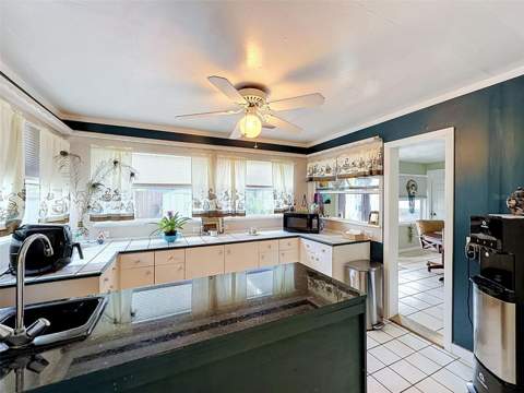 3649 Holiday Lake Drive, Holiday FL - photo 12 of 44