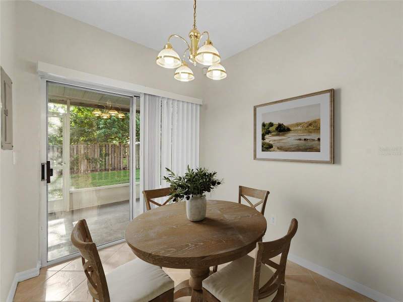 3 bedroom Townhouse at 6561 Osprey Lake Circle, Osprey Run Twnhms Ph 1, Riverview — photo 4