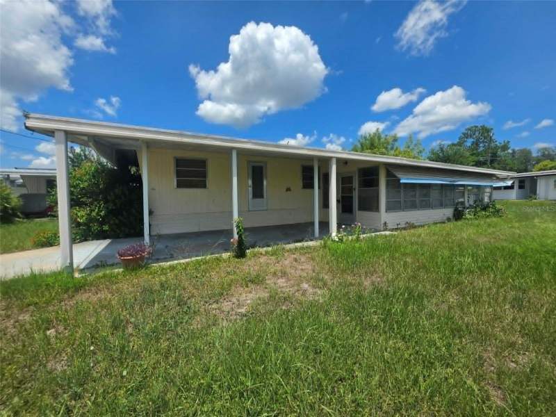2 bedroom Mobile Home at 1404 Highland Avenue, Tavares Mobile Home Estates, Tavares — photo 4