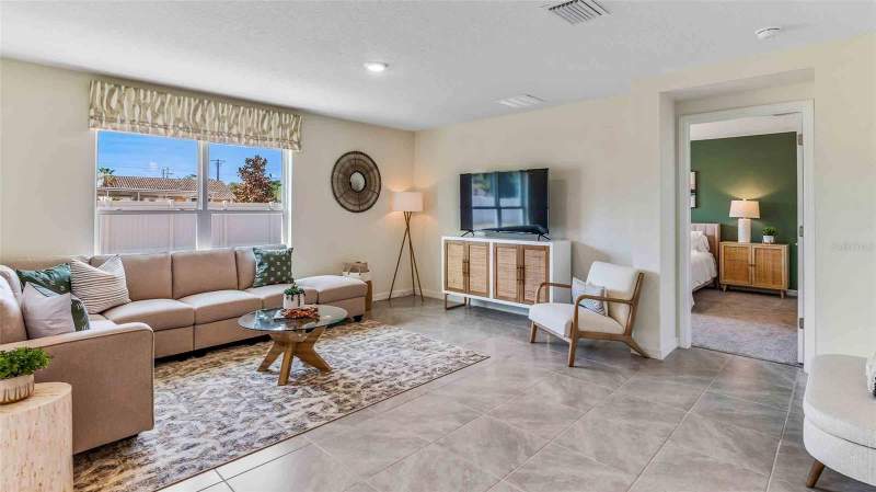 4 bedroom Single Family Residence at 35100 Valley Ridge Road, Summit View, Dade City — photo 5