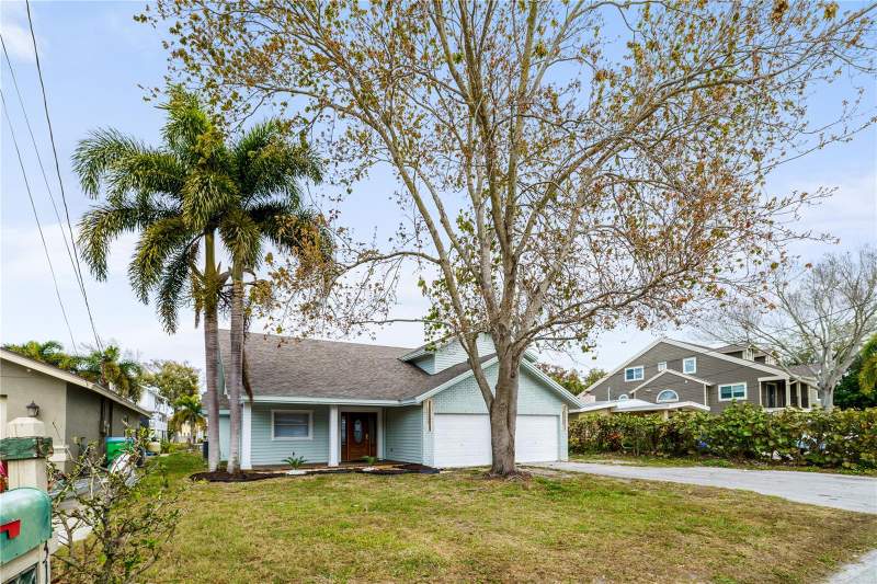 4 bedroom Single Family Residence at 3149 N Canal Drive, Lake Tarpon Estates, Palm Harbor — photo 2