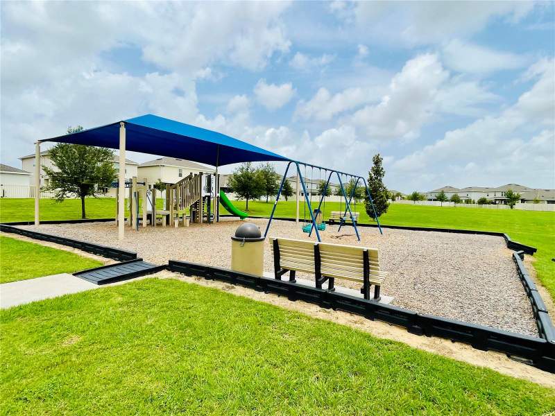 4 bedroom Single Family Residence at 472 Lemongrass Road, Park View At The Hills Ph 3, Minneola — photo 4
