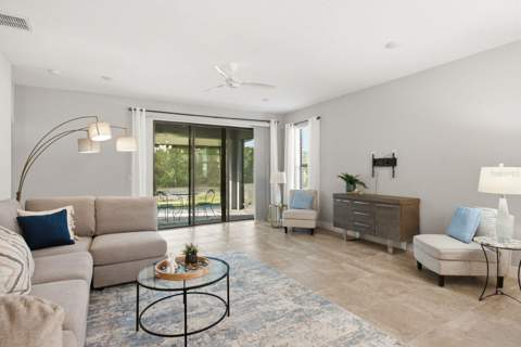11392 Weaver Hollow Road, New Port Richey FL - photo 6 of 30