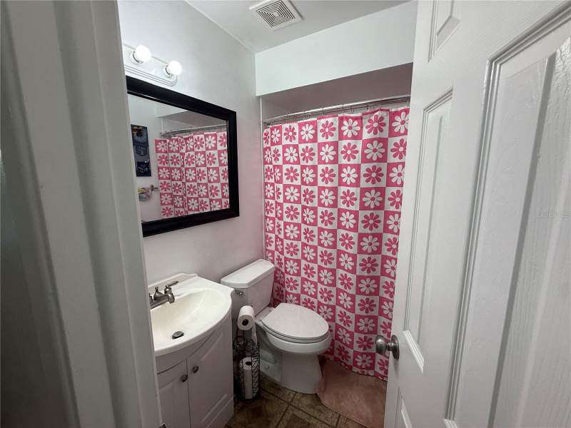 4 bedroom Single Family Residence at 10009 Regal Woods Lane, Mill Pond Village, Tampa — photo 5