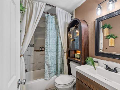 3220 Lenwood Drive, New Port Richey FL - photo 6 of 6