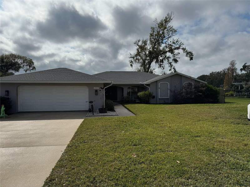 3 bedroom Single Family Residence at 3922 Lake Joyce Drive, Lake Padgett Estates, Land O Lakes — photo 2