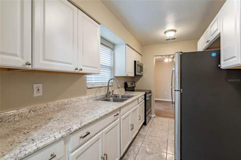 1335 Lescot Lane, Orlando FL - photo 10 of 23