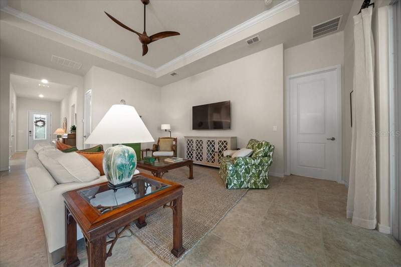 3 bedroom Single Family Residence at 9432 SW 56th Loop, Stone Creek By Del Webb Wellington, Ocala — photo 4