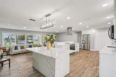 6010 Bayou Grande Boulevard, St Petersburg FL - photo 15 of 53