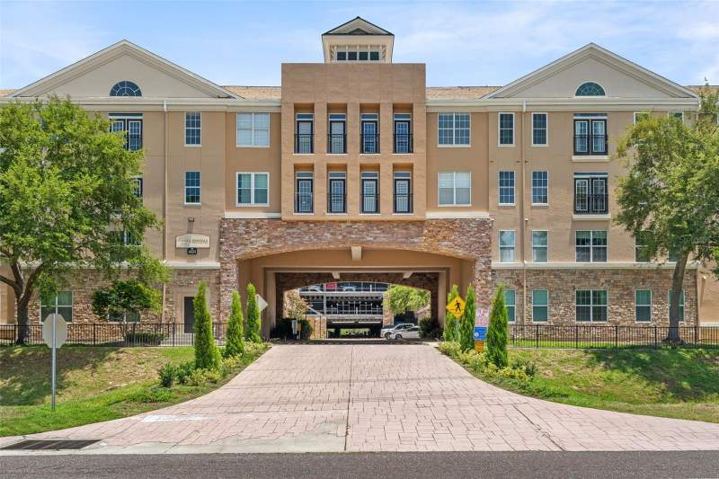 4221 W SPRUCE STREET #1310 home for sale in Villa Sonoma