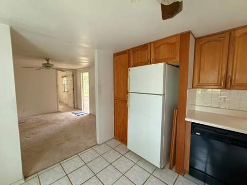 27416 Walnut Avenue, Okahumpka FL - photo 11 of 45