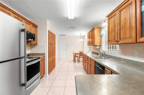 645 SE 56th Avenue, Ocala FL - photo 6 of 6