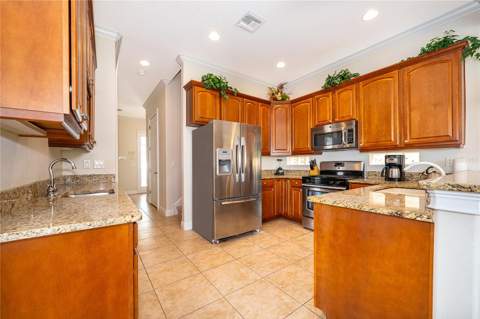 7513 Excitement Drive, Kissimmee FL - photo 8 of 34