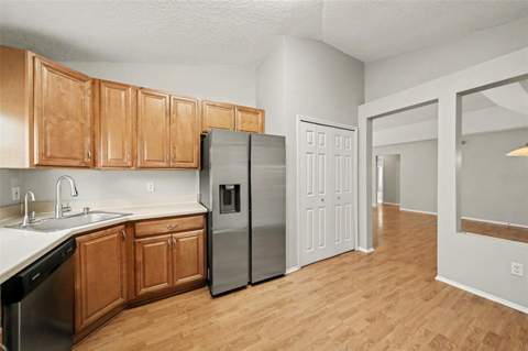 1077 Sugarberry Trail, Oviedo FL - photo 6 of 17