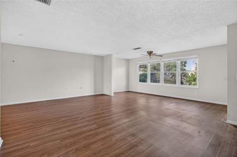 5750 80th Street #D307, St Petersburg FL - photo 20 of 27